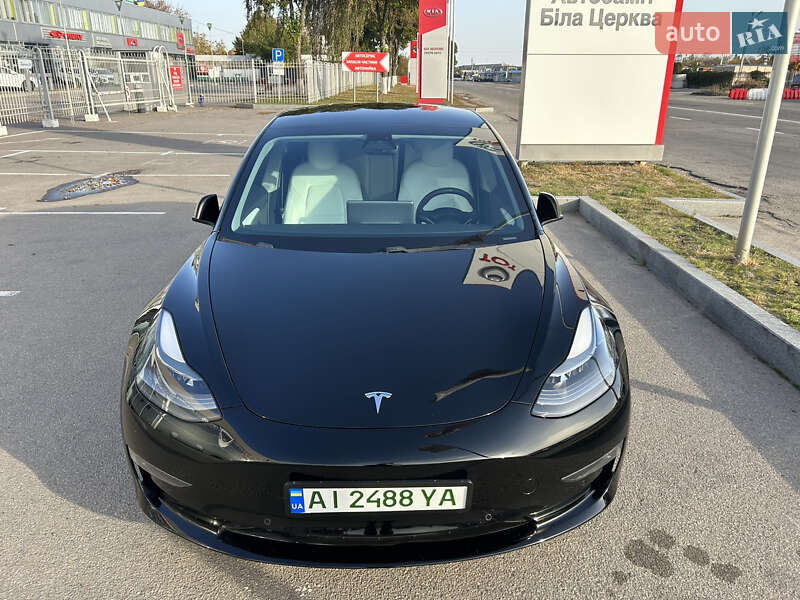 Седан Tesla Model 3 2021 в Белой Церкви