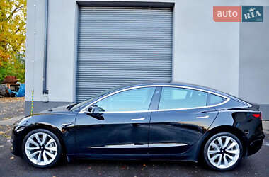 Седан Tesla Model 3 2019 в Києві фото Седан Tesla Model 3 2019 в Києві