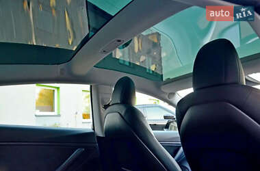 Седан Tesla Model 3 2019 в Києві фото 9 Седан Tesla Model 3 2019 в Києві