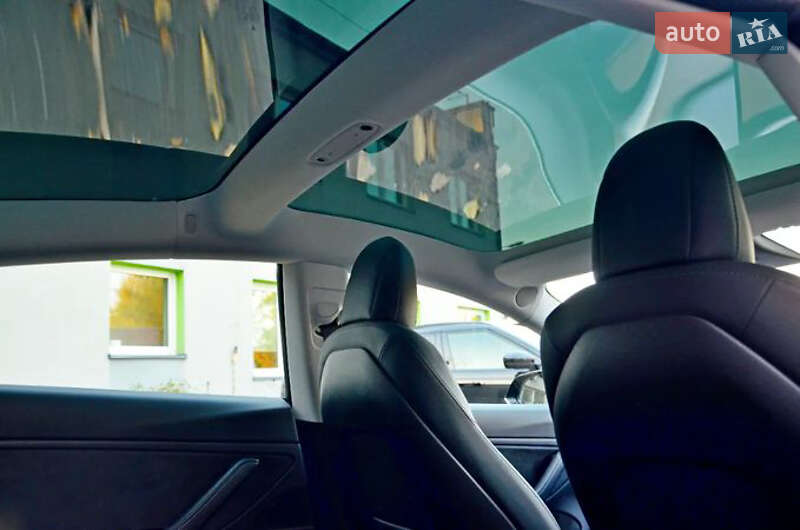 Седан Tesla Model 3 2019 в Києві фото 9 Седан Tesla Model 3 2019 в Києві