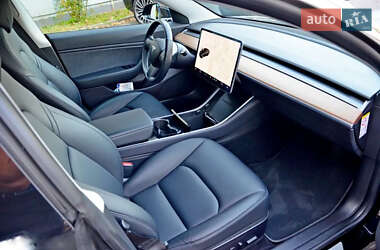 Седан Tesla Model 3 2019 в Києві фото 10 Седан Tesla Model 3 2019 в Києві