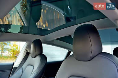 Седан Tesla Model 3 2019 в Києві фото 11 Седан Tesla Model 3 2019 в Києві