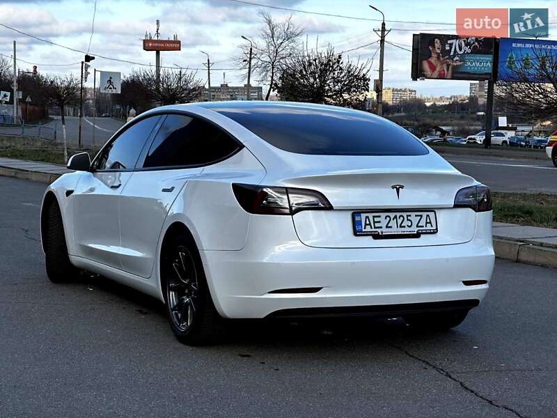 Седан Tesla Model 3 2019 в Кривом Роге