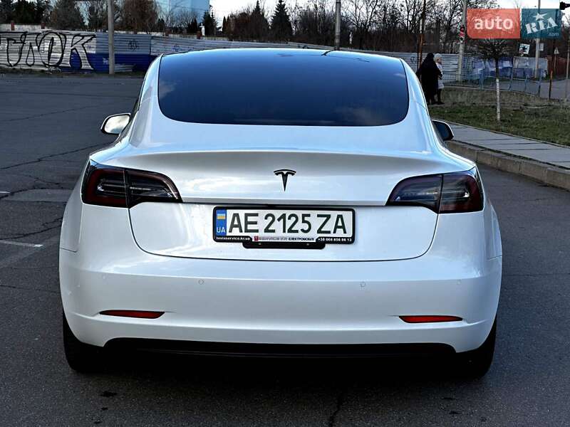 Седан Tesla Model 3 2019 в Кривом Роге