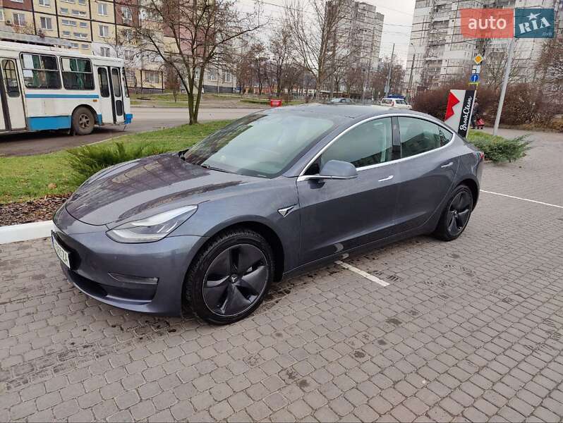 Седан Tesla Model 3 2019 в Дніпрі фото 14 Седан Tesla Model 3 2019 в Дніпрі