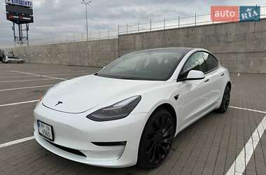 Tesla Model 3  2023