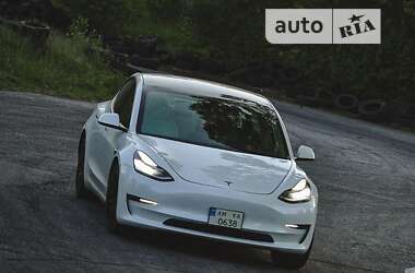 tesla model-3 2020 в Киев от профессионального продавца Александр