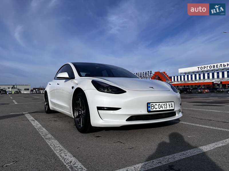 Tesla Model 3 2019 Tesla Model 3 2019