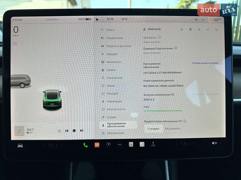 Седан Tesla Model 3 2019 в Ровно