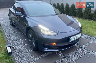 Седан Tesla Model 3 2021 в Ужгороді фото 2 Седан Tesla Model 3 2021 в Ужгороді