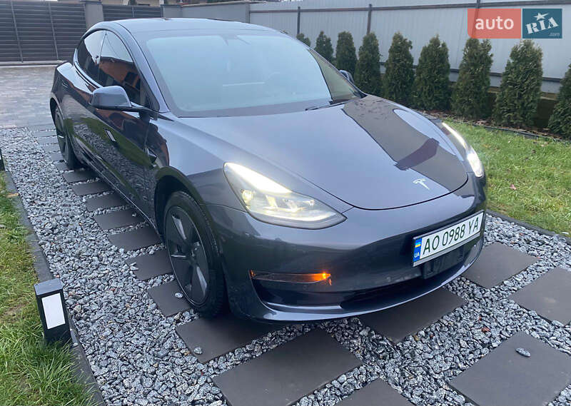 Седан Tesla Model 3 2021 в Ужгороді фото 2 Седан Tesla Model 3 2021 в Ужгороді