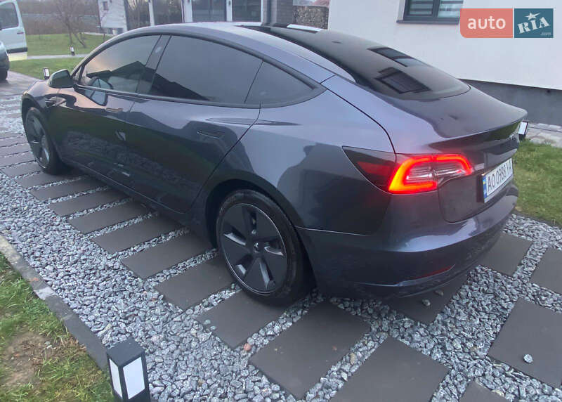 Седан Tesla Model 3 2021 в Ужгороді фото 6 Седан Tesla Model 3 2021 в Ужгороді