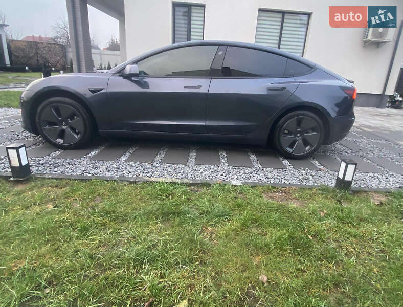 Седан Tesla Model 3 2021 в Ужгороді фото 16 Седан Tesla Model 3 2021 в Ужгороді