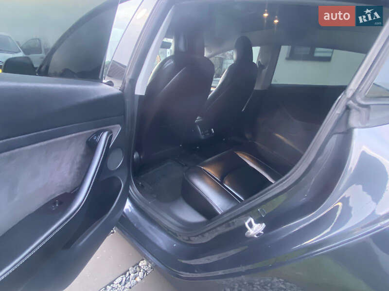 Седан Tesla Model 3 2021 в Ужгороді фото 18 Седан Tesla Model 3 2021 в Ужгороді
