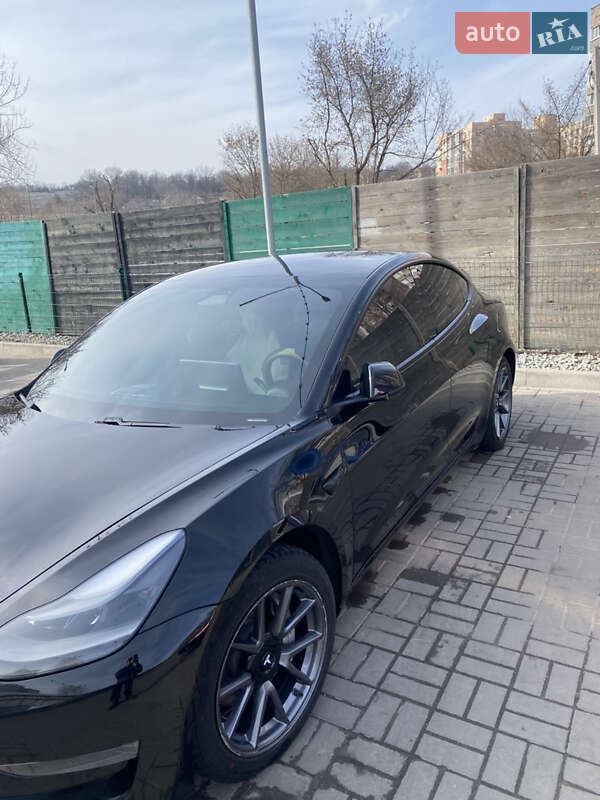 Седан Tesla Model 3 2021 в Днепре фото 6 Седан Tesla Model 3 2021 в Днепре