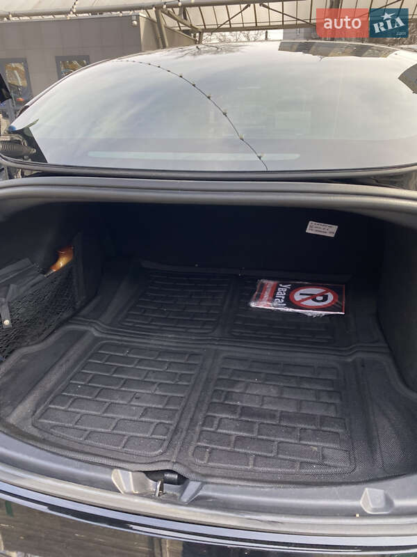 Седан Tesla Model 3 2021 в Днепре фото 9 Седан Tesla Model 3 2021 в Днепре
