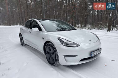 Tesla Model 3  2018