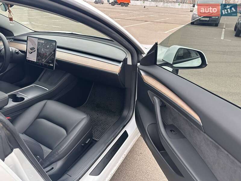 Седан Tesla Model 3 2021 в Києві фото 5 Седан Tesla Model 3 2021 в Києві