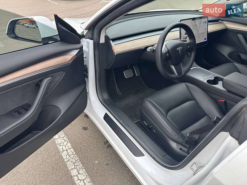 Седан Tesla Model 3 2021 в Києві фото 4 Седан Tesla Model 3 2021 в Києві