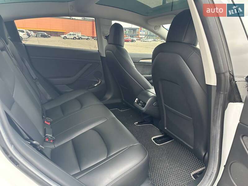 Седан Tesla Model 3 2021 в Києві фото 6 Седан Tesla Model 3 2021 в Києві
