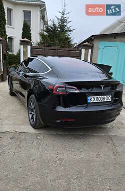 Седан Tesla Model 3 2018 в Харкові