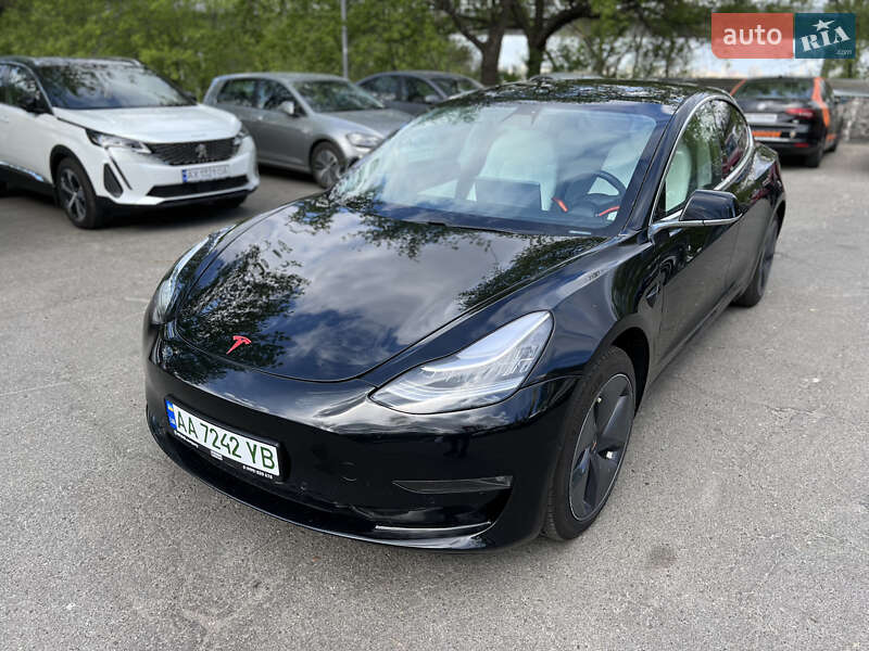 Tesla Model 3 2019 Tesla Model 3 2019