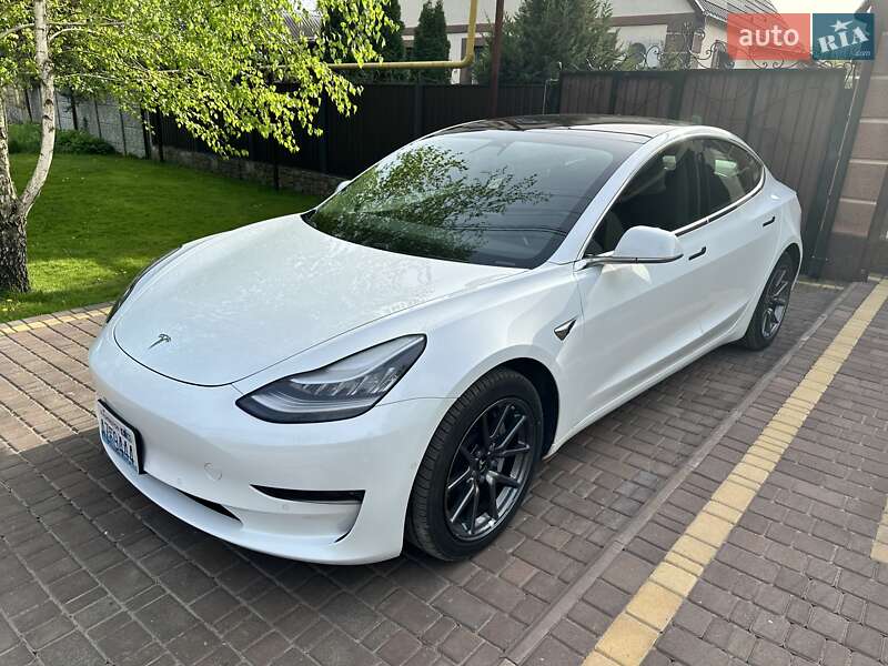 Tesla Model 3 2018 Tesla Model 3 2018
