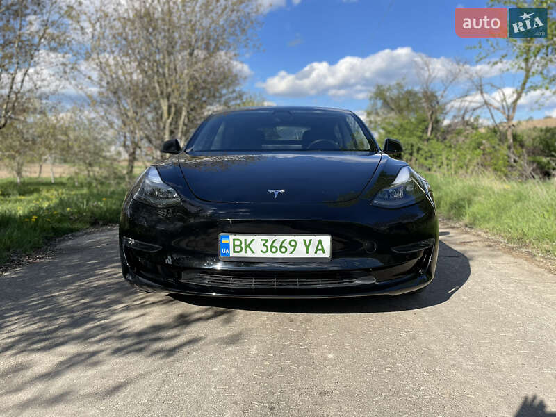 Седан Tesla Model 3 2021 в Рівному фото 2 Седан Tesla Model 3 2021 в Рівному