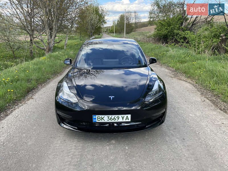 Седан Tesla Model 3 2021 в Рівному фото 13 Седан Tesla Model 3 2021 в Рівному