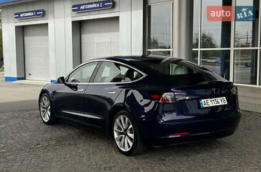 Седан Tesla Model 3 2018 в Дніпрі