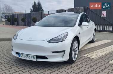 Tesla Model 3  2020