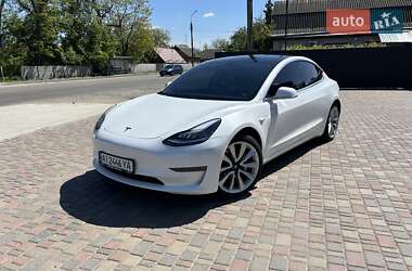 Tesla Model 3  2019