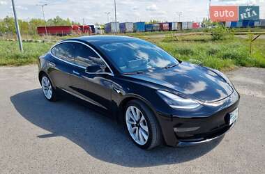 Tesla Model 3  2019