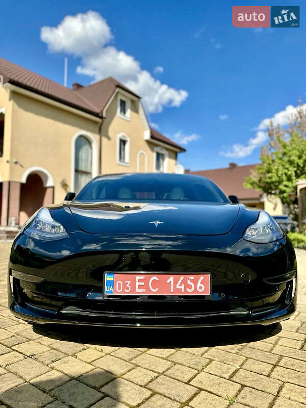 Седан Tesla Model 3 2019 в Рівному фото 3 Седан Tesla Model 3 2019 в Рівному