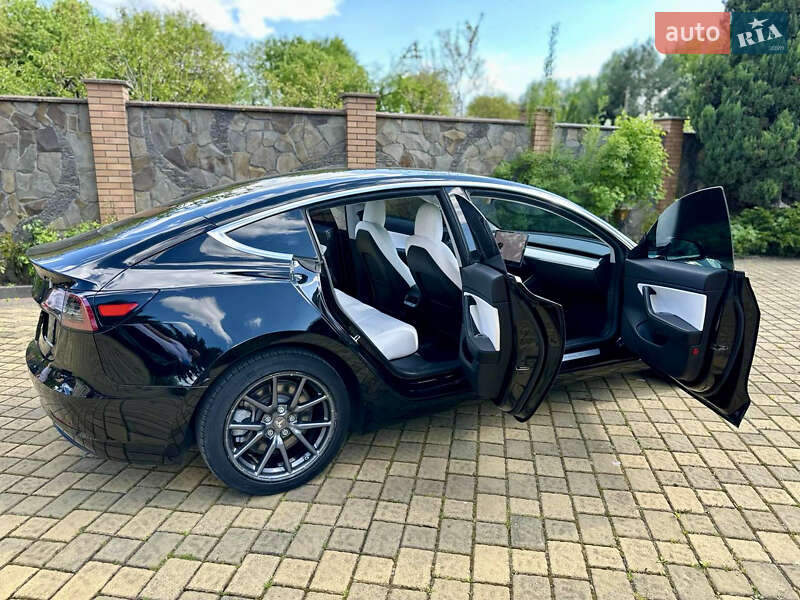Седан Tesla Model 3 2019 в Рівному фото 11 Седан Tesla Model 3 2019 в Рівному