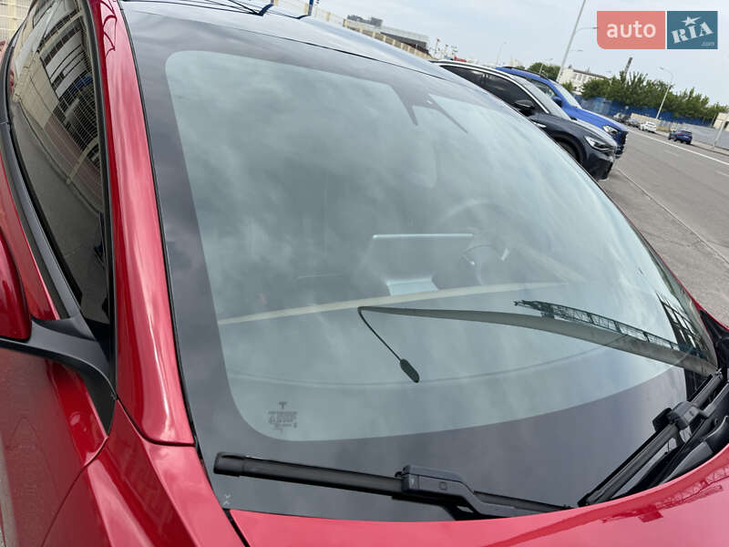 Седан Tesla Model 3 2021 в Харкові