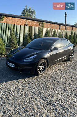 Tesla Model 3  2018