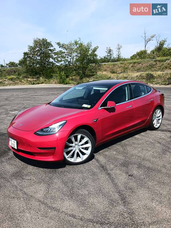 Tesla Model 3 2018 Tesla Model 3 2018