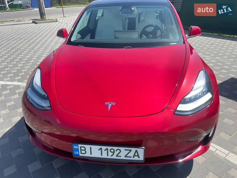 Tesla Model 3 2018