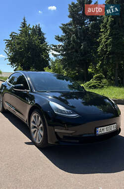 Tesla Model 3  2018