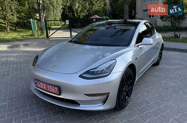 Tesla Model 3  2018