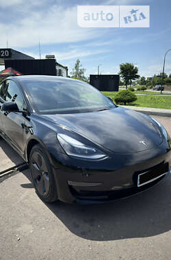 Tesla Model 3  2023