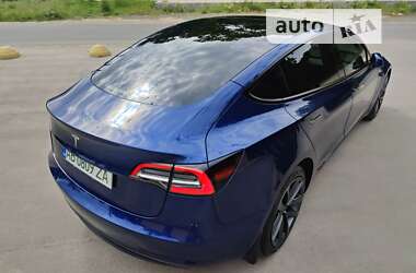 Седан Tesla Model 3 2022 в Вінниці