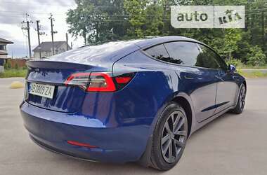 Седан Tesla Model 3 2022 в Вінниці