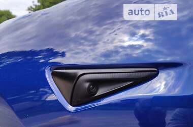 Седан Tesla Model 3 2022 в Вінниці