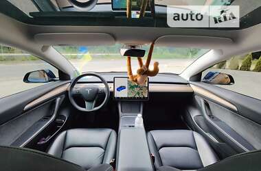 Седан Tesla Model 3 2022 в Вінниці