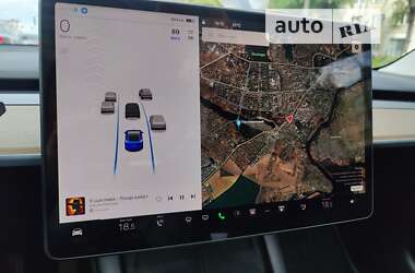 Седан Tesla Model 3 2022 в Вінниці