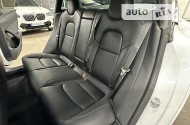 Седан Tesla Model 3 2023 в Киеве