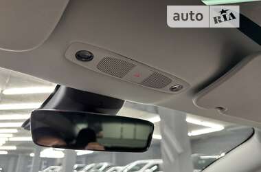Седан Tesla Model 3 2023 в Киеве