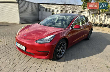Tesla Model 3 2018